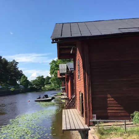 Huoneisto Remuganes - Porvoon Linna *